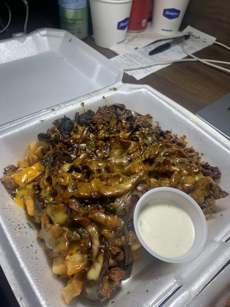 Steak Philly Loaded Friez